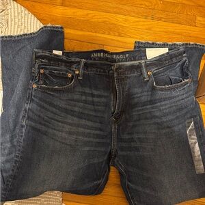 NWT American Eagle Outfitters Men's Dark Blue Bootcut Jeans